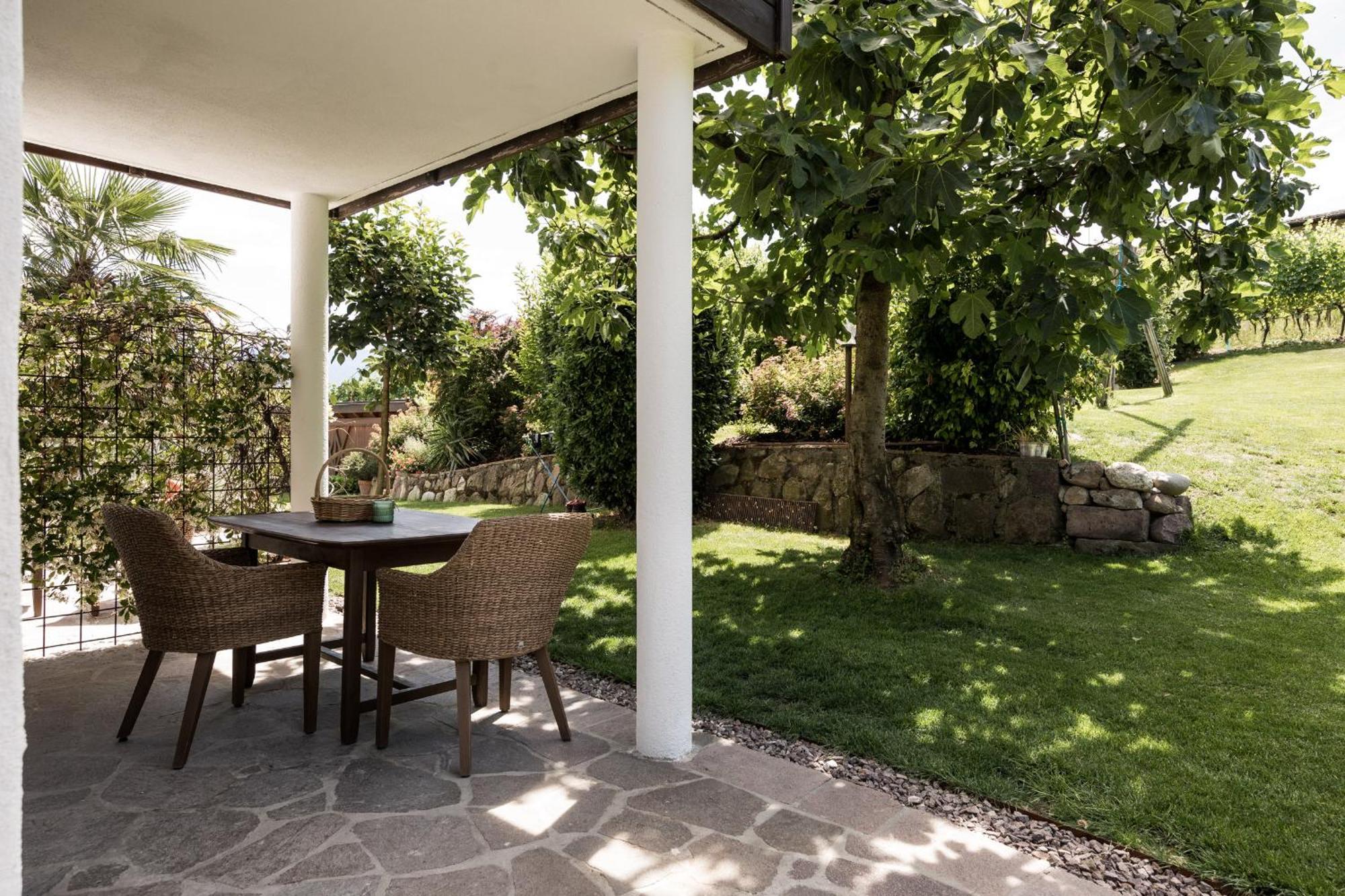 Weingut Weidlhof - Suite & Breakfast - Vacation For Wine Lovers 칼다로 외부 사진