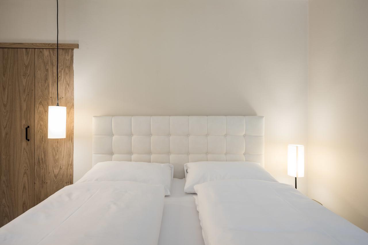 Weingut Weidlhof - Suite & Breakfast - Vacation For Wine Lovers 칼다로 외부 사진